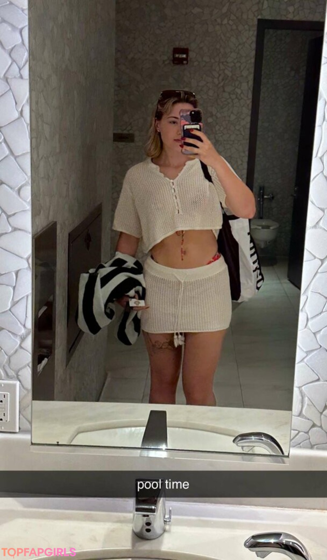Photo nue de fuite OnlyFans de Pineapplebrat #1007