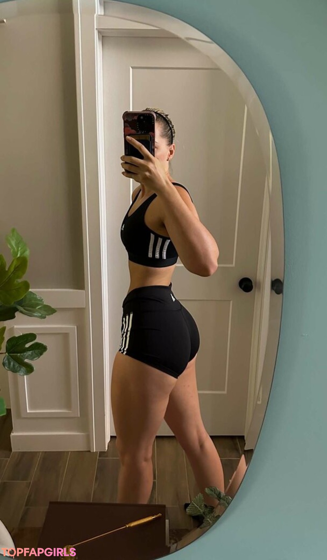 Photo nue de fuite OnlyFans de Pineapplebrat #1078