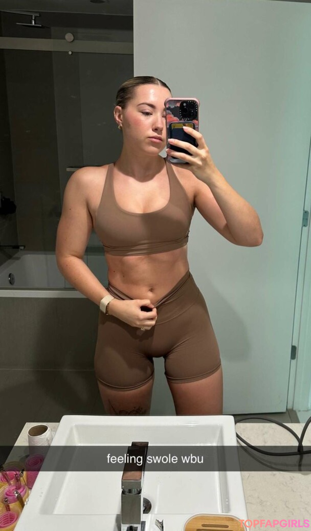 Photo nue de fuite OnlyFans de Pineapplebrat #1475