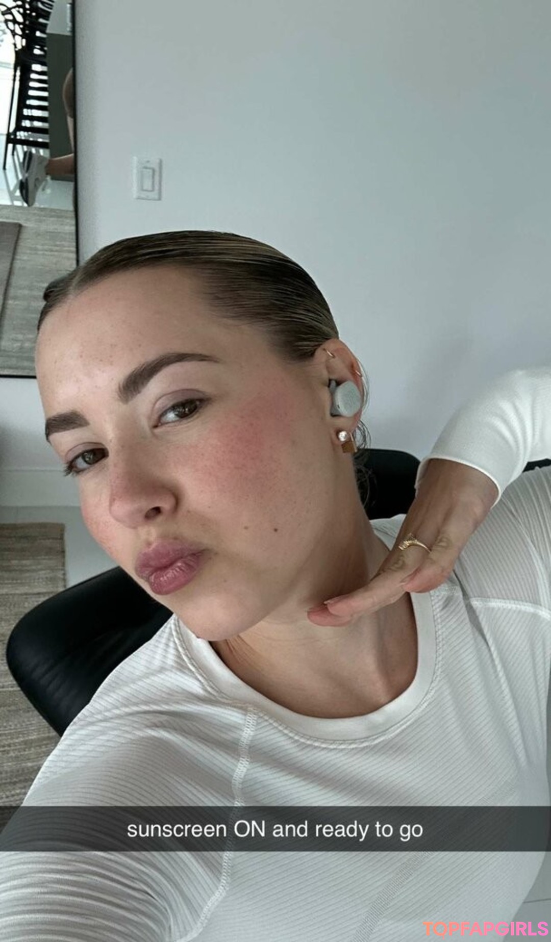 Photo nue de fuite OnlyFans de Pineapplebrat #1480