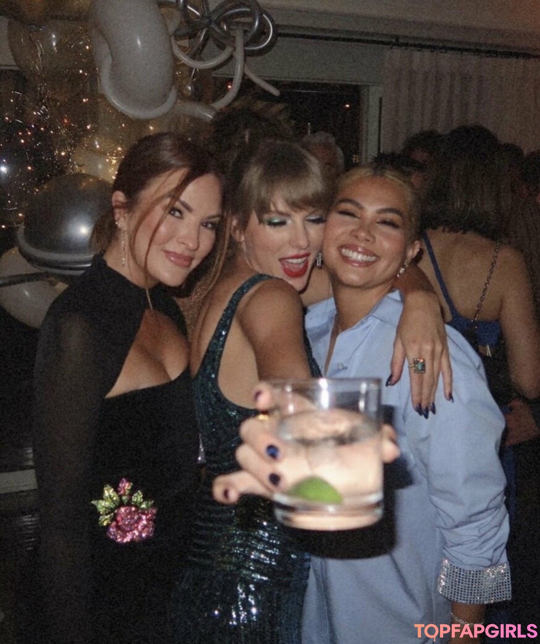 Photo nue de fuite OnlyFans de Taylor Swift #1031