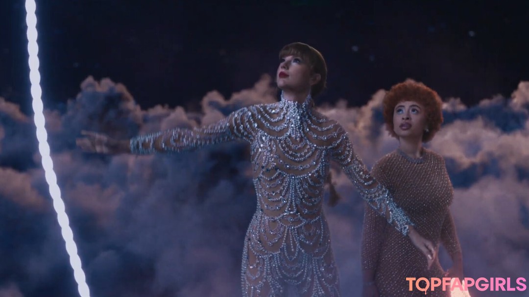 Photo nue de fuite OnlyFans de Taylor Swift #1629