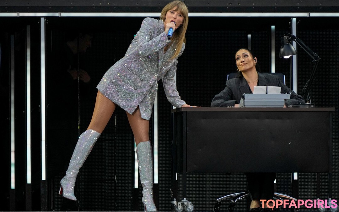 Photo nue de fuite OnlyFans de Taylor Swift #1891