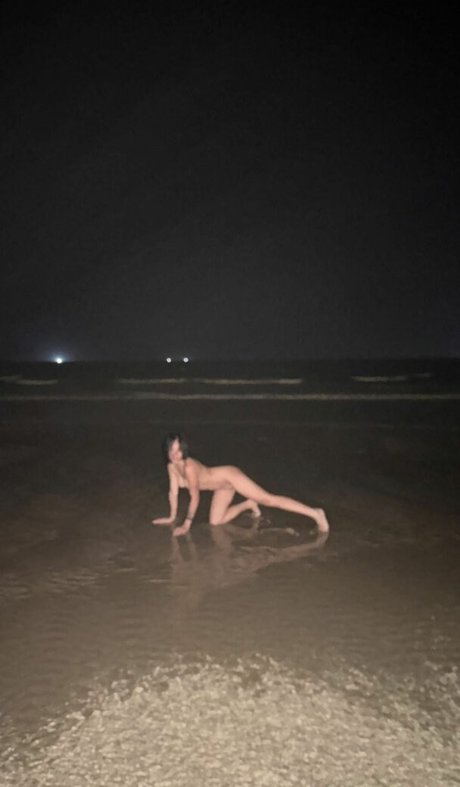 Photo nue de fuite OnlyFans de Dieu Linh Vuong