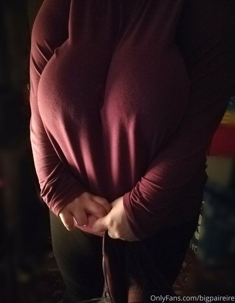 Photo nue de fuite OnlyFans de Bigpaireire