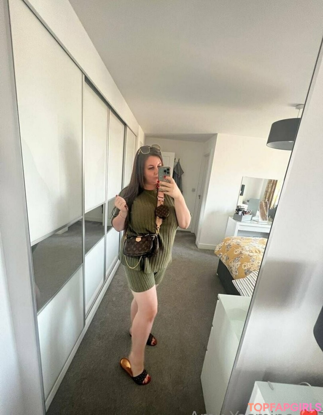 Photo nue de fuite OnlyFans de Amyyasmine #1200
