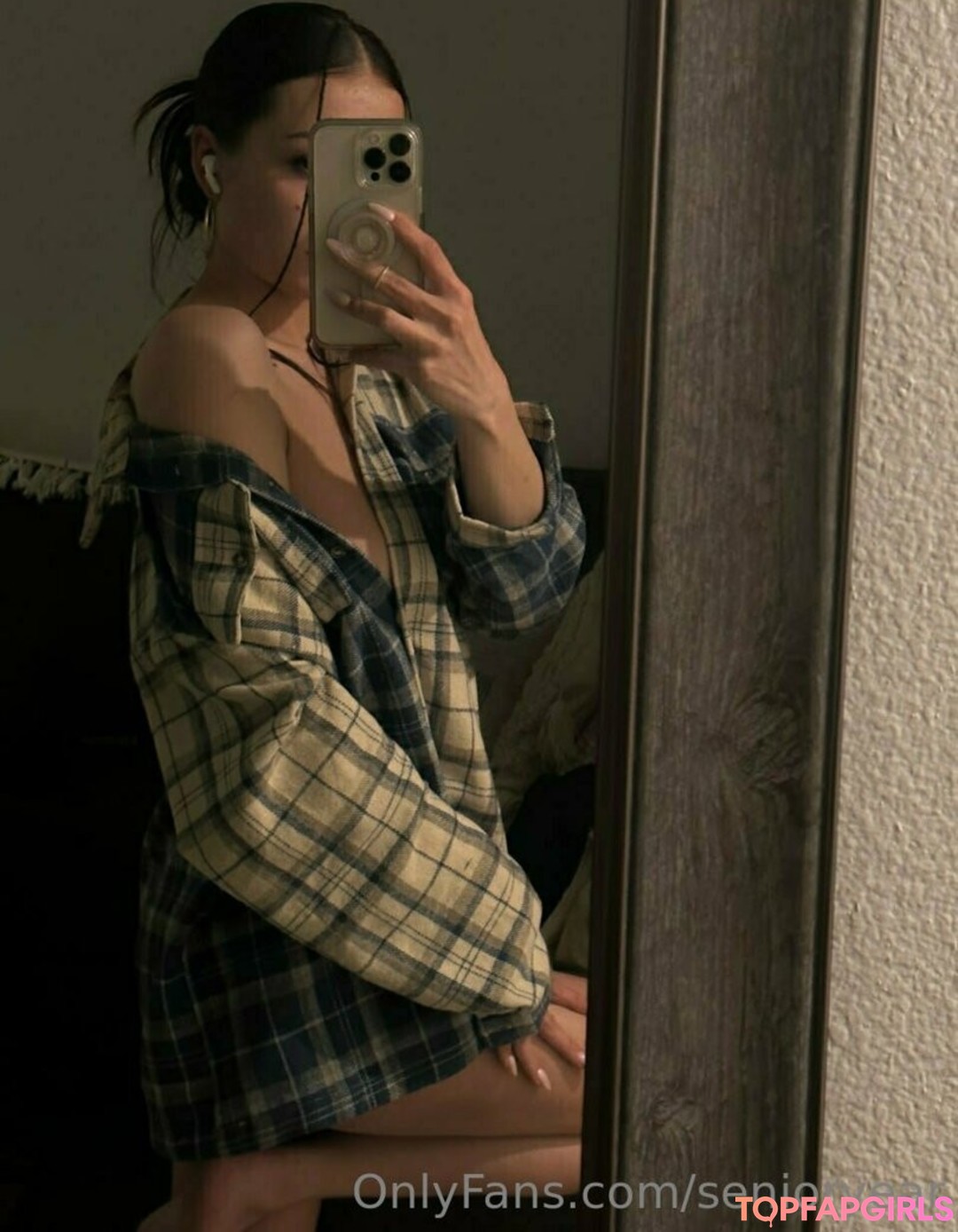 Photo nue de fuite OnlyFans de Senioryear #1015