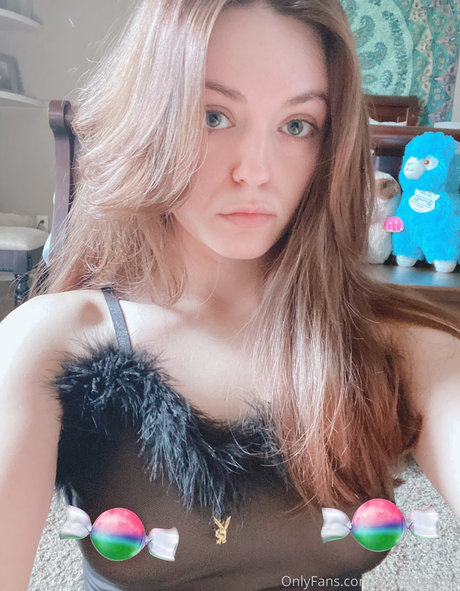 Photo nue de fuite OnlyFans de Girloncinema
