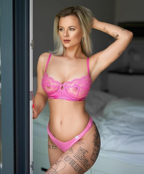 Photo nue de fuite OnlyFans de Shorty Holly