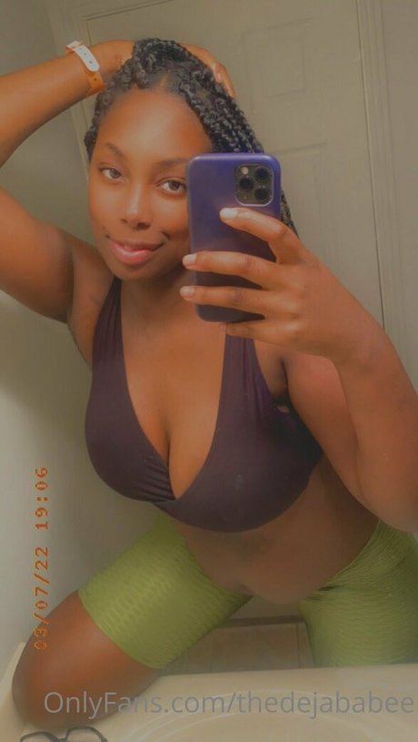 Photo nue de fuite OnlyFans de Thedejababee