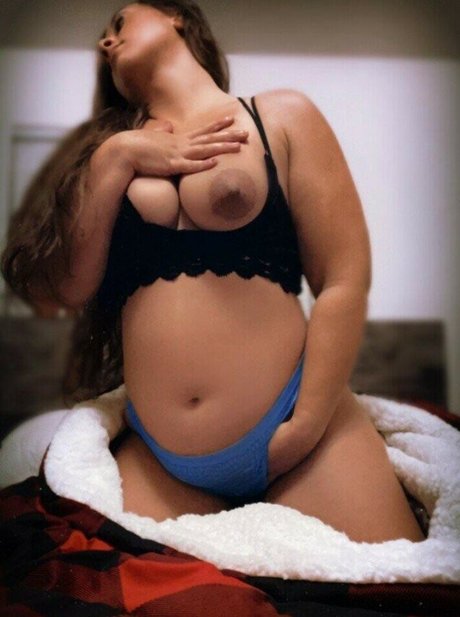 OfficiallymommingYou