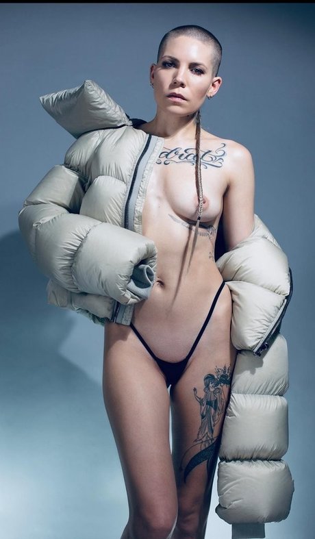 Photo nue de fuite OnlyFans de Skylar Grey