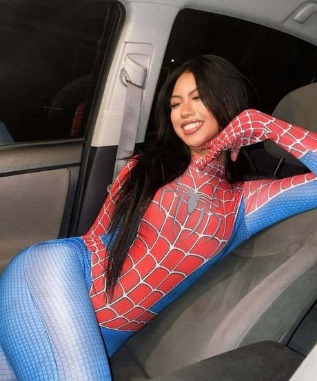Photo nue de fuite OnlyFans de Alyanna Joelle