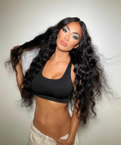 Nicole Scherzinger