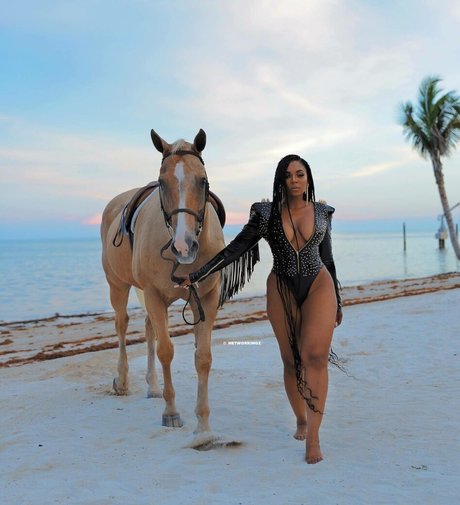 Photo nue de fuite OnlyFans de Ashanti