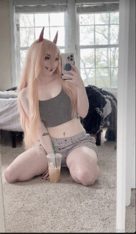 Photo nue de fuite OnlyFans de Stellalasaurus