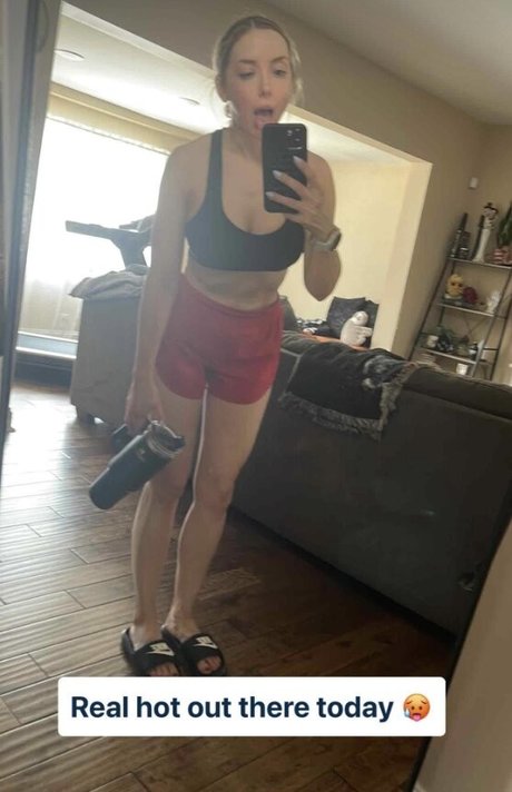 Photo nue de fuite OnlyFans de Alliewrestling