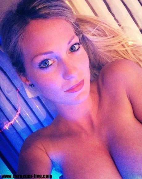 Photo nue de fuite OnlyFans de Caracum