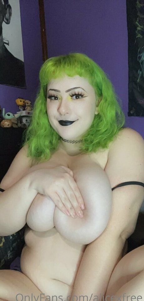 Photo nue de fuite OnlyFans de Alicexfree