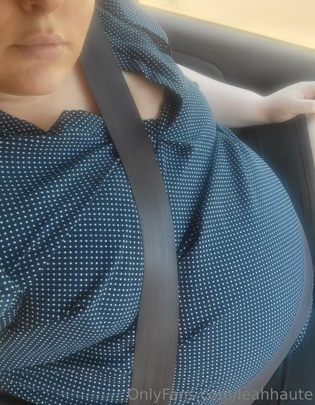 Photo nue de fuite OnlyFans de Leahhaute