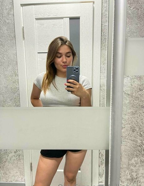 Photo nue de fuite OnlyFans de Julliabern