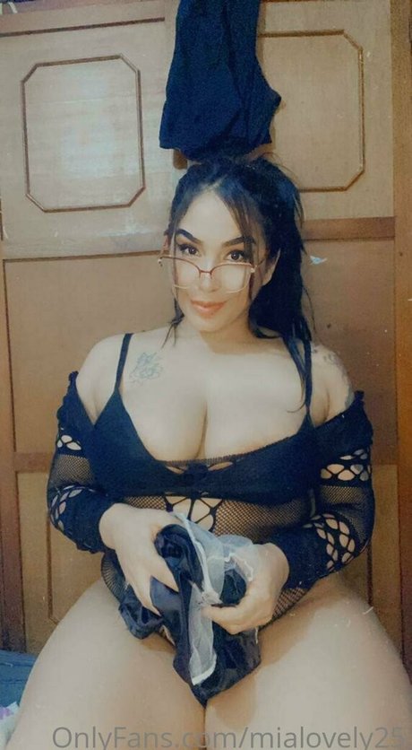 Photo nue de fuite OnlyFans de Mialovely25