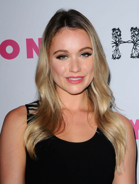Katrina Bowden