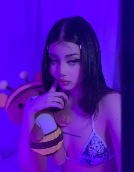 Photo nue de fuite OnlyFans de Daisyrot