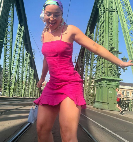 Photo nue de fuite OnlyFans de Ella Eyre