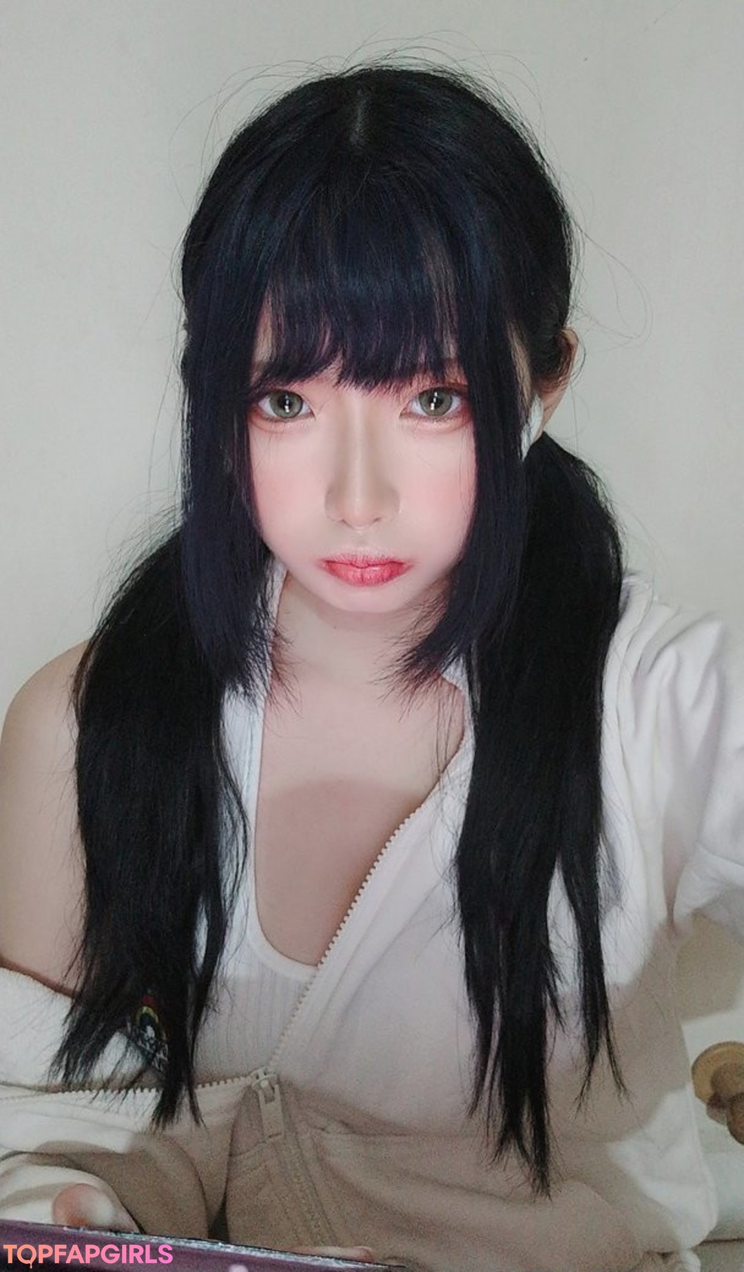 Photo nue de fuite OnlyFans de Kiyo Cosplay #39 Photo nue de fuite OnlyFans de Kiyo Cosplay #39