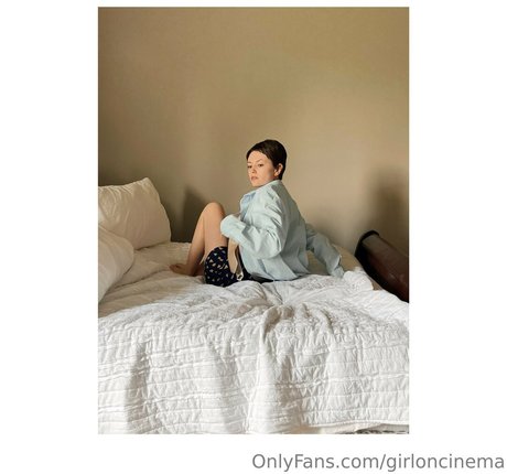 Photo nue de fuite OnlyFans de Girl On Cinema