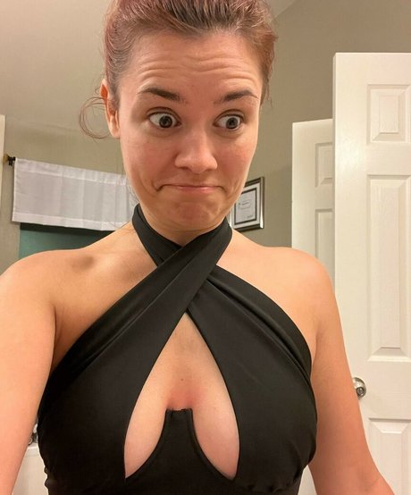 Photo nue de fuite OnlyFans de Beth Freeman