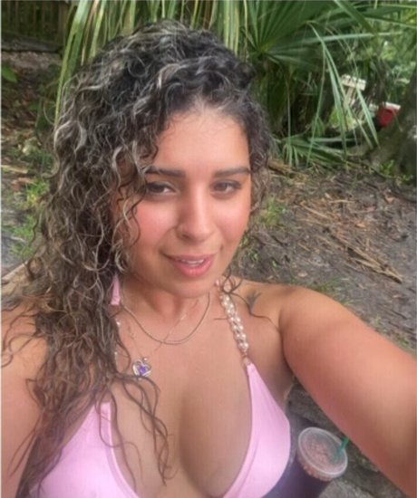 Photo nue de fuite OnlyFans de Justyeliz