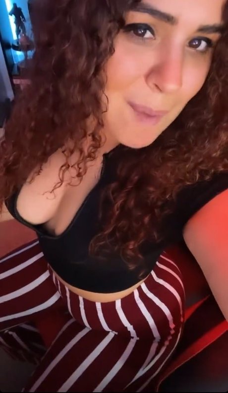 Photo nue de fuite OnlyFans de Justyeliz