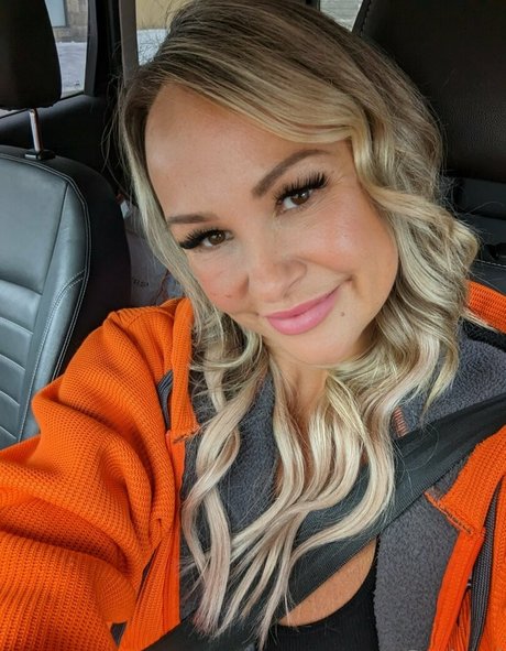 Photo nue de fuite OnlyFans de Sexisuzi
