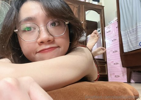 Sisamouthmay