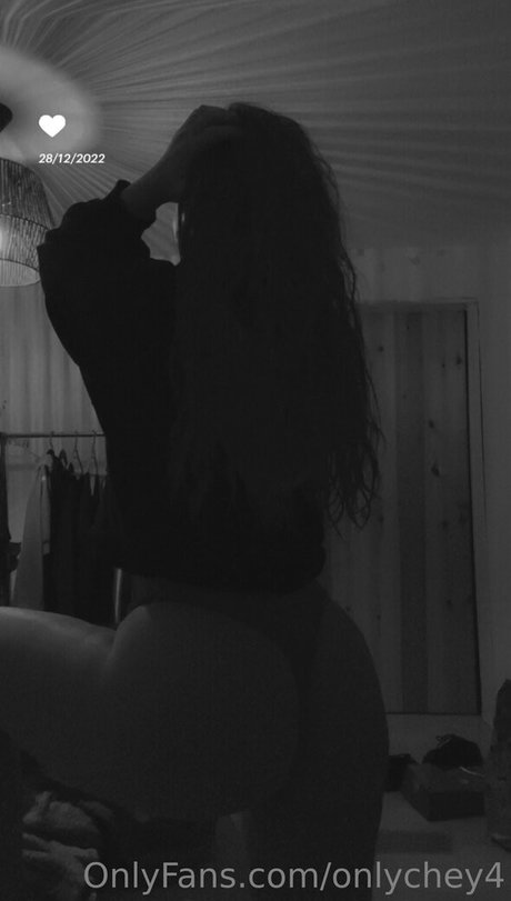 Photo nue de fuite OnlyFans de Onlychey04