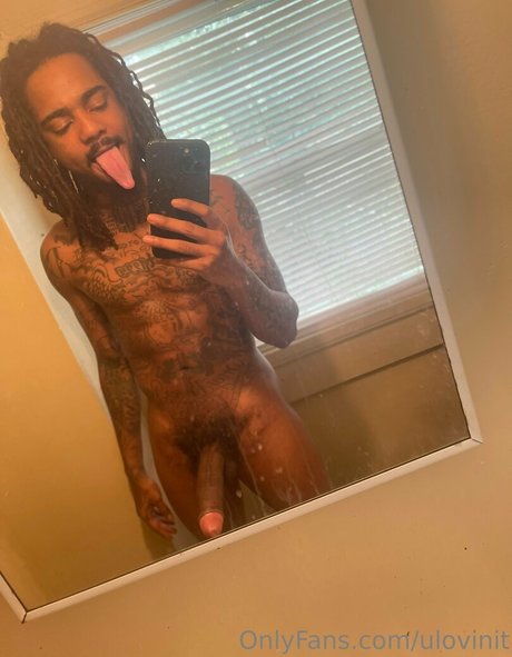 Photo nue de fuite OnlyFans de Ulovinit