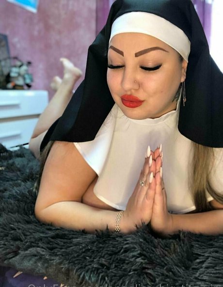 Angelicabigtitsvip