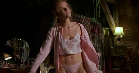 Photo nue de fuite OnlyFans de Lea Thompson