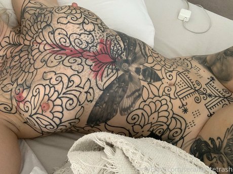 Photo nue de fuite OnlyFans de Feralwhitetrash