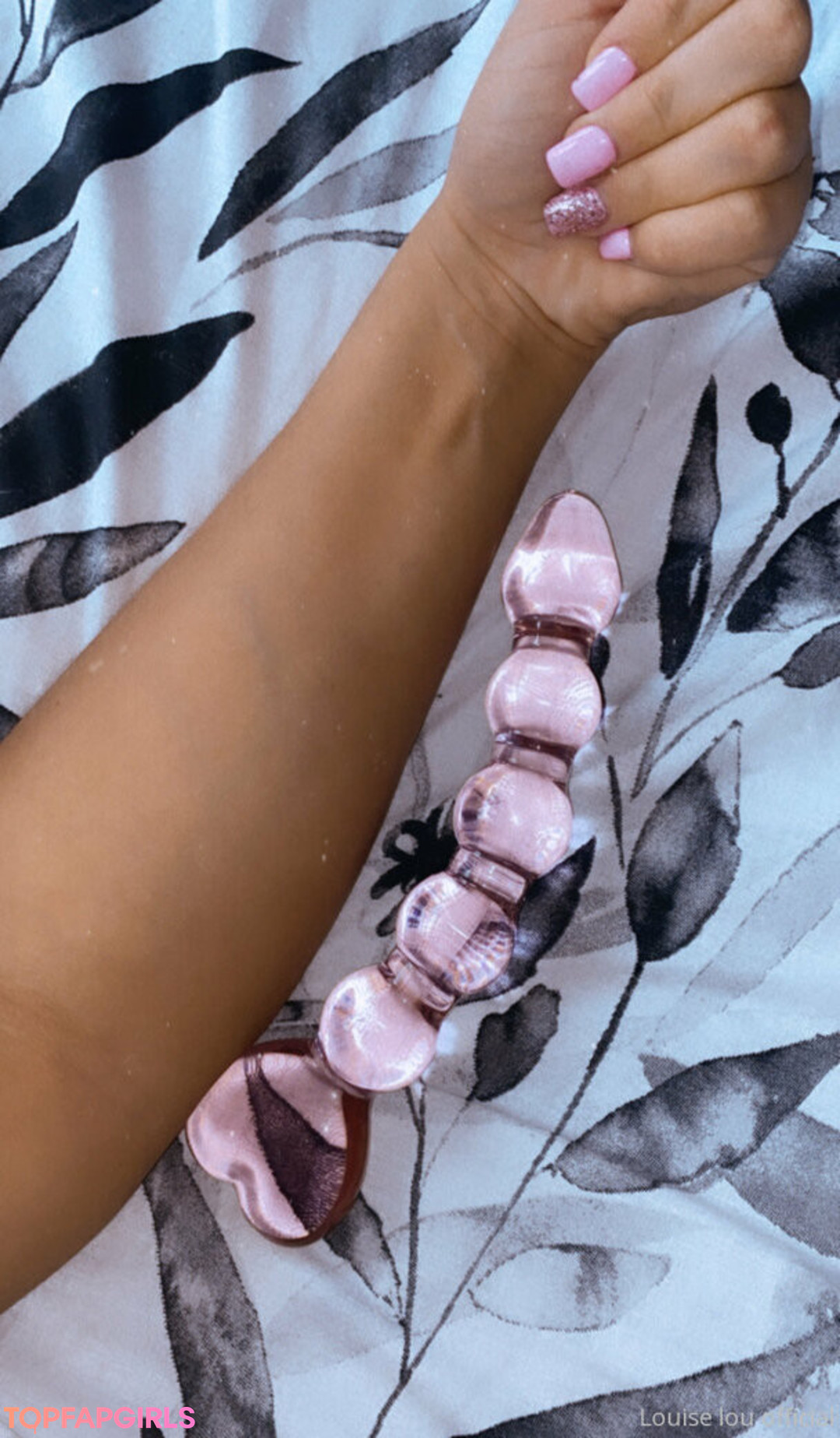 Photo nue de fuite OnlyFans de Louiselou #1138