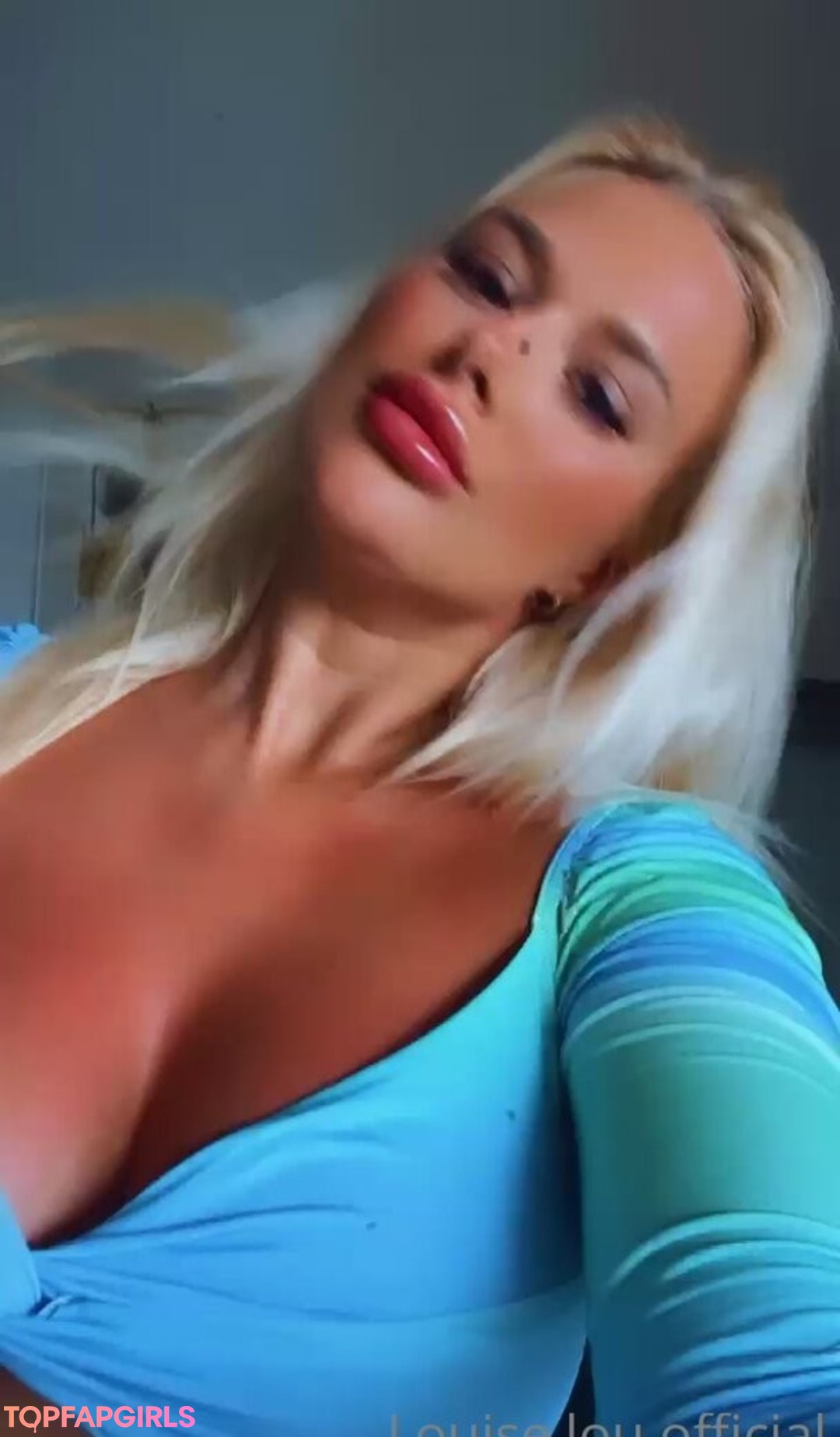 Photo nue de fuite OnlyFans de Louiselou #1954