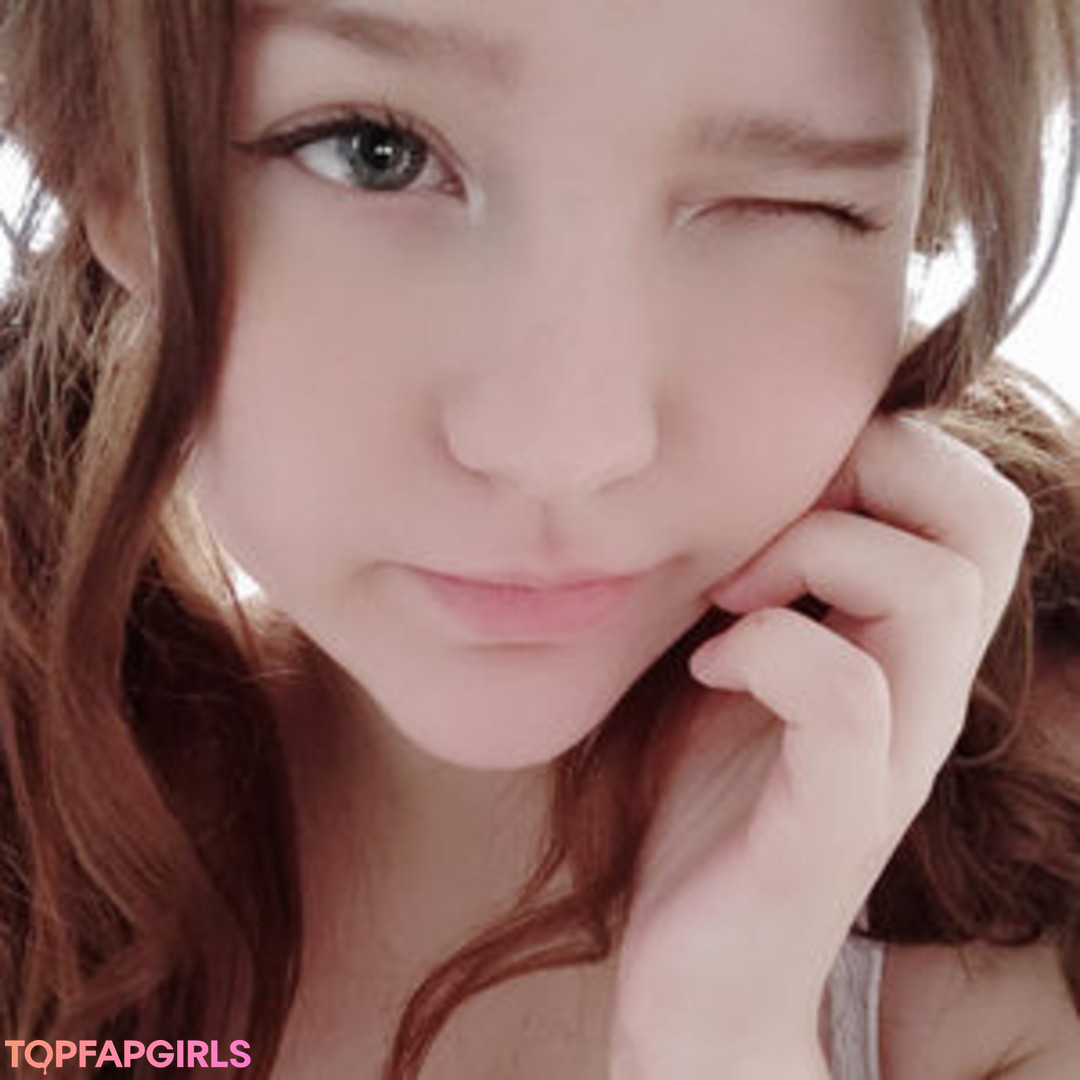 Photo nue de fuite OnlyFans de Lyvlas #1108