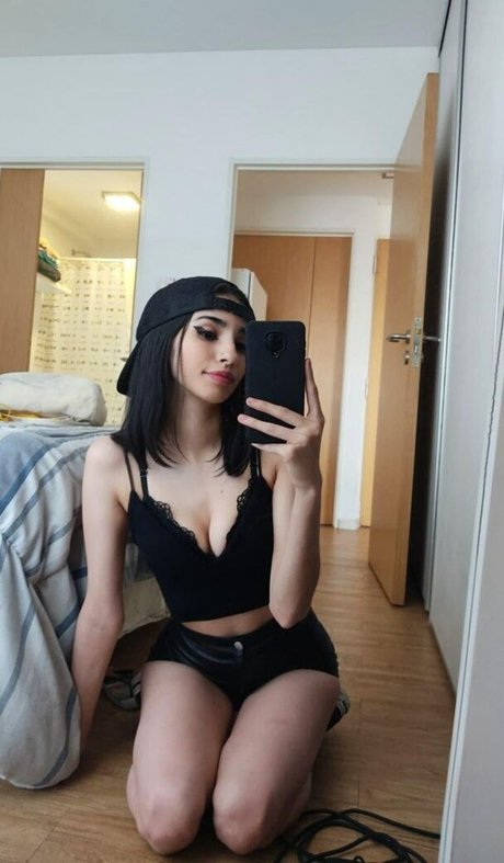 Photo nue de fuite OnlyFans de Betmiau
