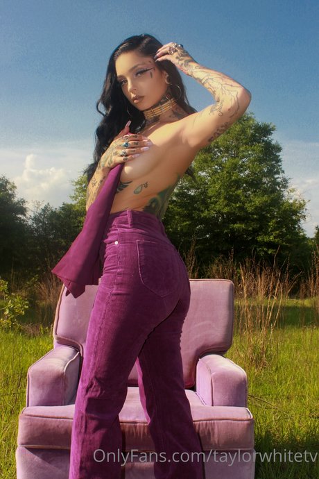 Photo nue de fuite OnlyFans de Taylor White