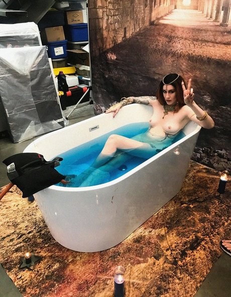Comicbookgirl19