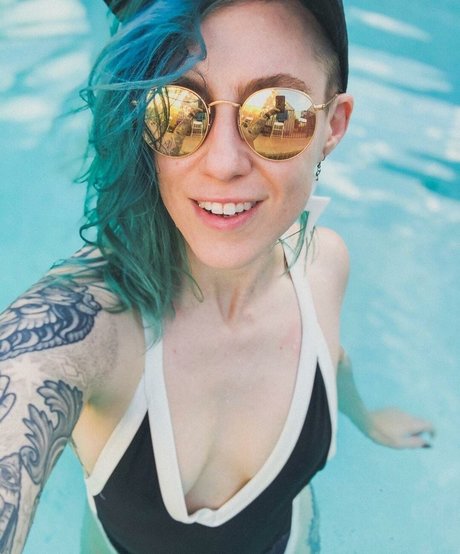 Comicbookgirl19