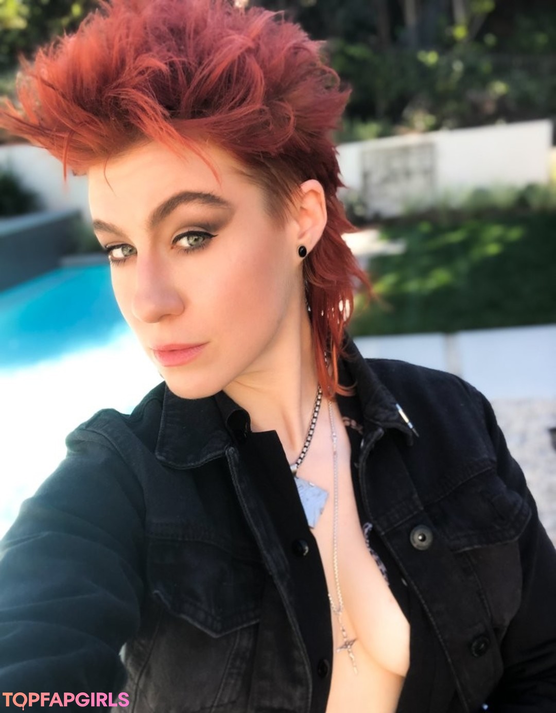 Photo nue de fuite OnlyFans de Comicbookgirl19 #32 Photo nue de fuite OnlyFans de Comicbookgirl19 #32
