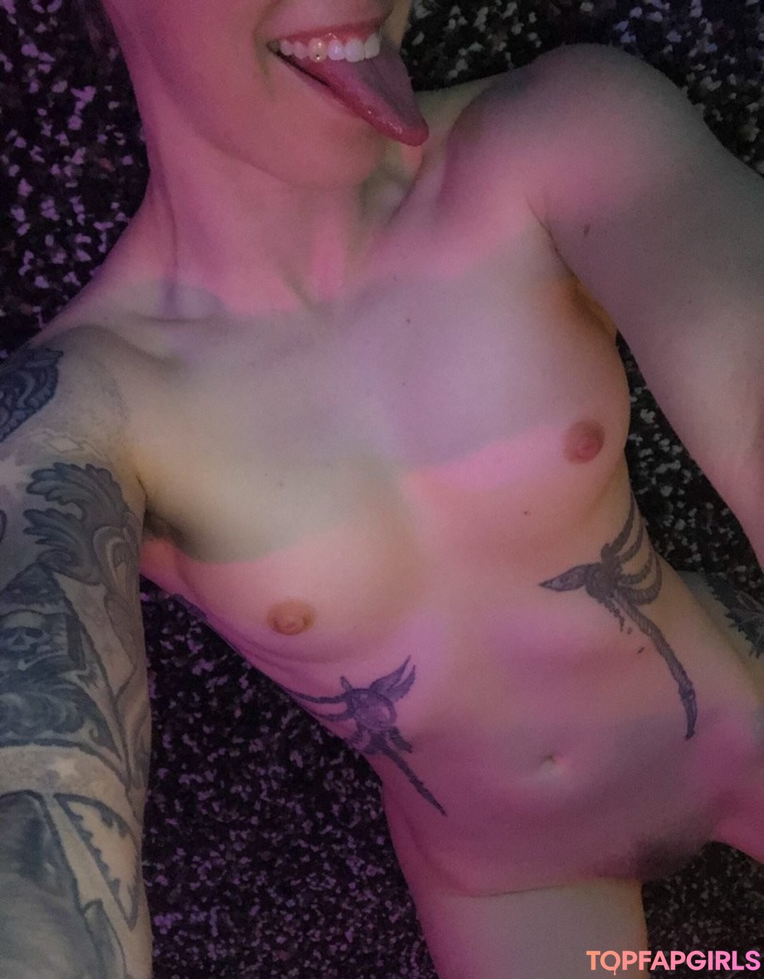 Photo nue de fuite OnlyFans de Comicbookgirl19 #498 Photo nue de fuite OnlyFans de Comicbookgirl19 #498